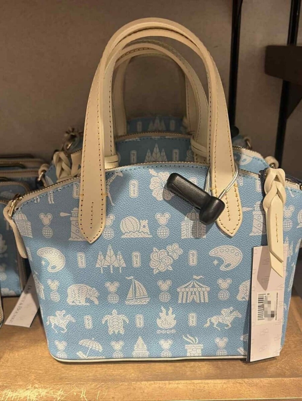 Disney Vacation Club 2025 Satchel by Disney Dooney & Bourke - Picture 5 of 5